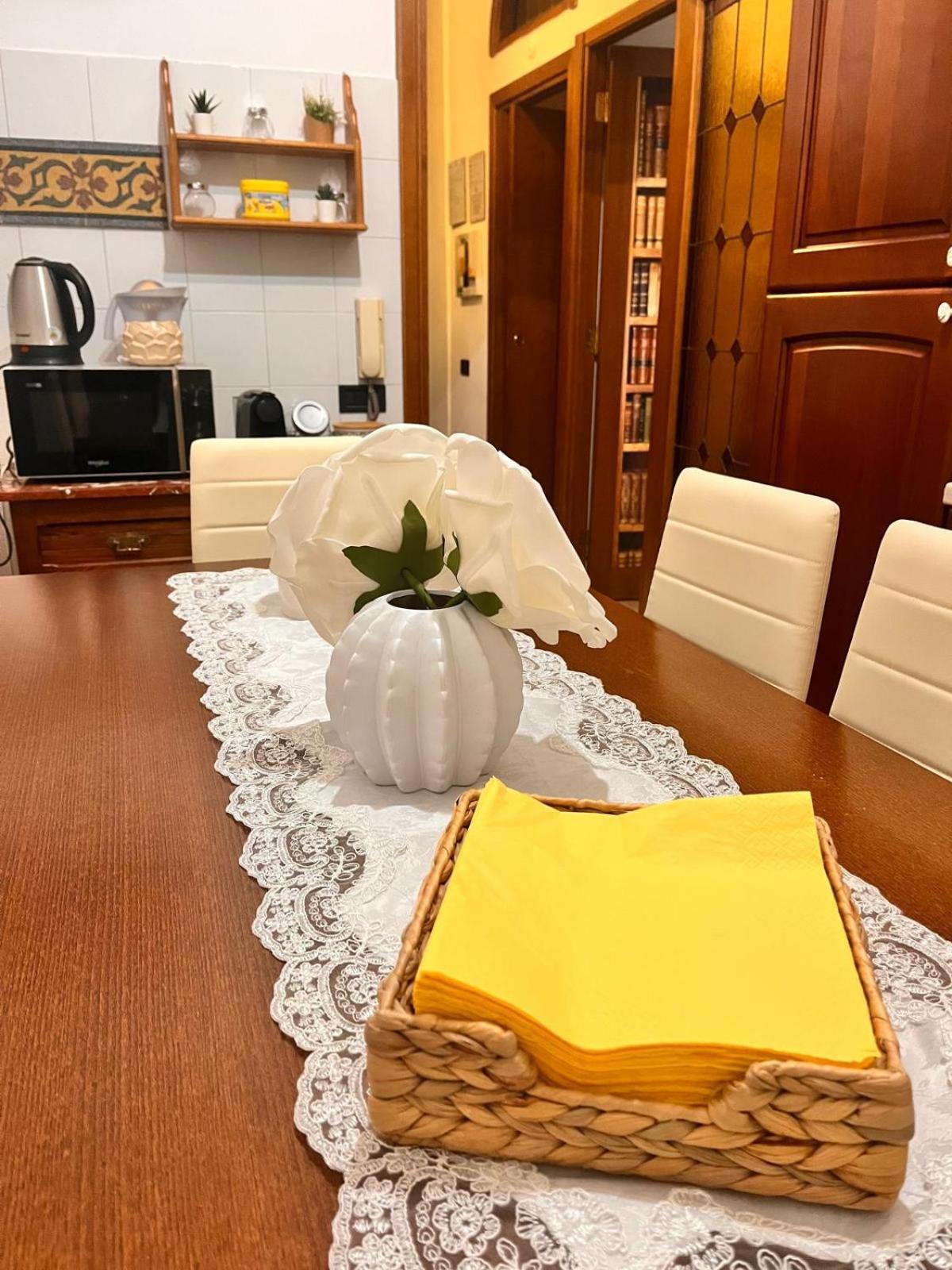 Monia Coliseum Apartment Rome Extérieur photo